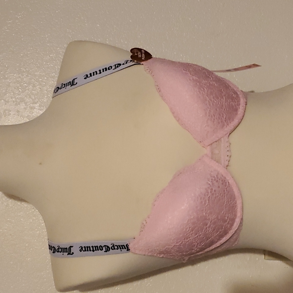 B2G1Free!!!!     Juicy Couture sexy pushup bra in Lola Pink